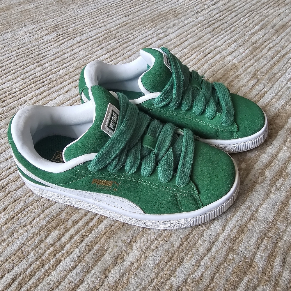 PUMA Suede XL Girls' Grade School Sneaker Shoe Clover Green 13c Kids